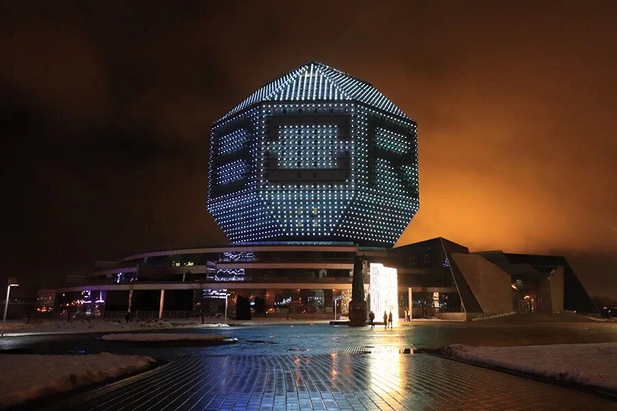 Толщина промерзания пеноплекса. График набора прочности бетона. Точка росы в стене кирпич утеплитель. Толщина наружного утепления 150 мм. Пеноплекс 50 точка росы.