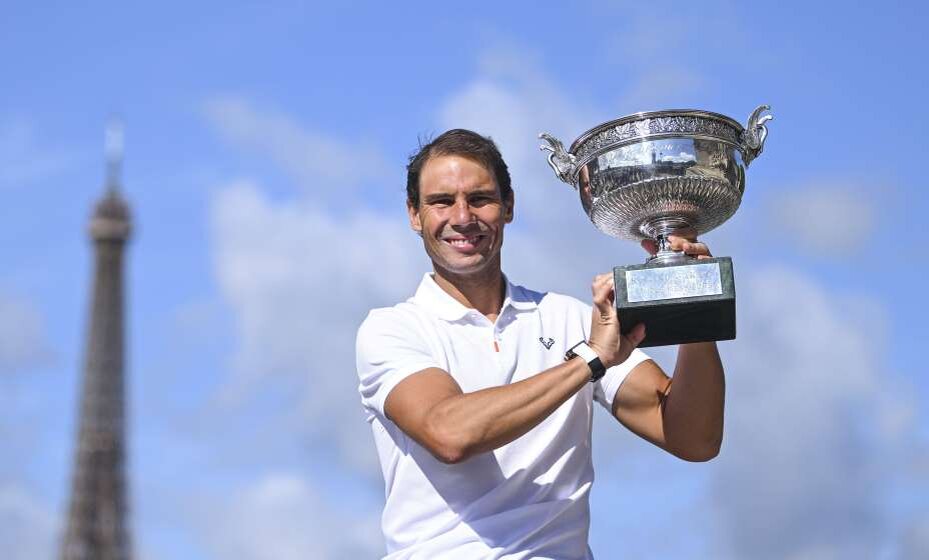    Испанский теннисист Рафаэль Надаль продолжает побеждать даже на одной ноге. Фото: Global Look Press