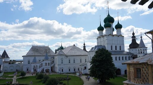 Дорога в Ростов Великий. Ростовский Кремль.