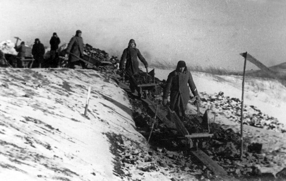 Первая колымская экспедиция 1928. Воркута, исправительно-трудовой лагерь ГУЛАГ. Усть-Усинское восстание. Воркута лагеря ГУЛАГА. Восстание заключенных Воркута ГУЛАГ.