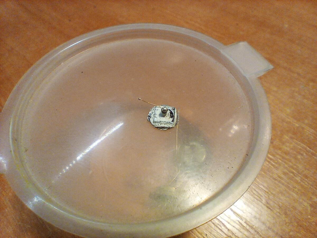 Транзистор П701 и драгметаллы в нём. | Про домофоны и не только | Дзен