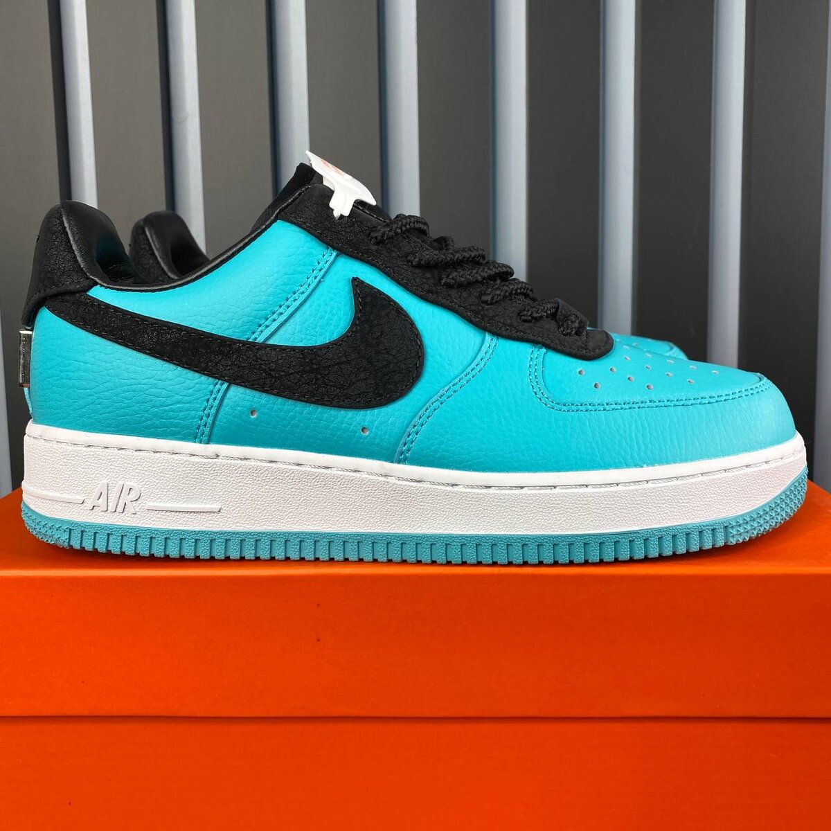 Nike x Tiffany "F&F"