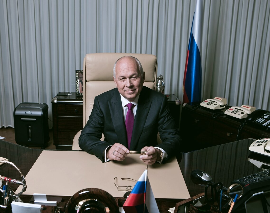 Из открытых источников в интернете. Глава государственного холдинга Ростех Сергей Чемезов.