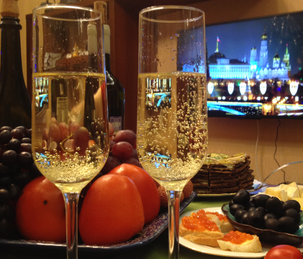 Тот самый момент, когда без игристого ну никак.