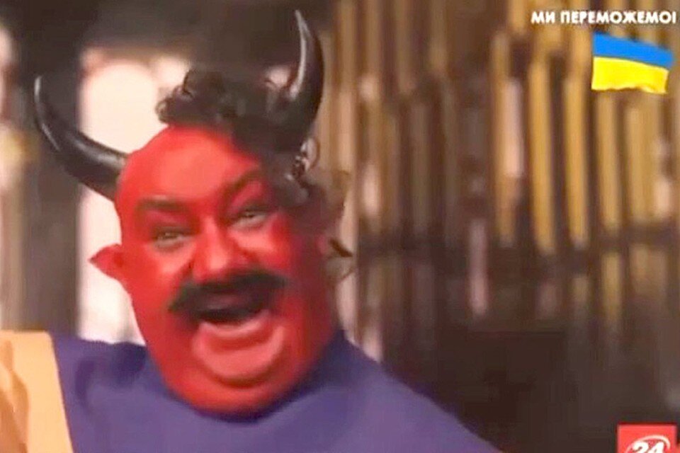    На украинском "24 канале" в Рождественский сочельник запустили ролик с чертями в одеждах священнослужителей.