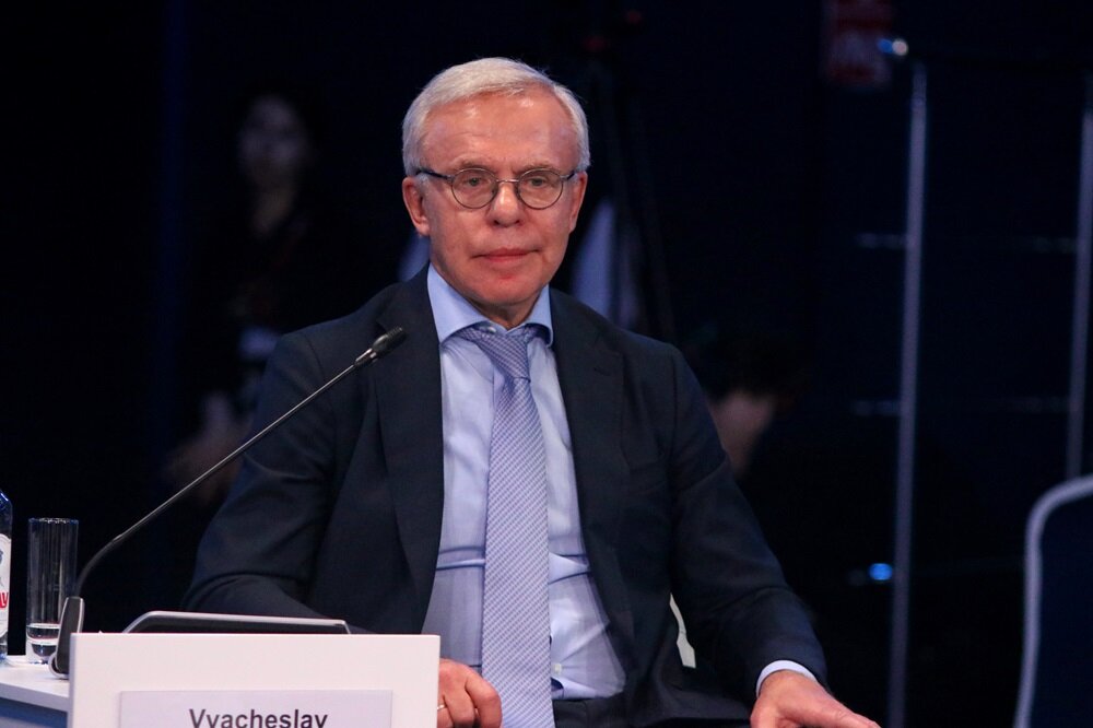 СПОРТ ДОЛЖЕН БЫТЬ ВНЕ ПОЛИТИКИ. НО ПОНИМАЮТ ЭТО ЛИШЬ НАСТОЯЩИЕ СПОРТСМЕНЫ. ФОТО: © MAKSIM KONSTANTINOV/GLOBALLOOKPRESS.