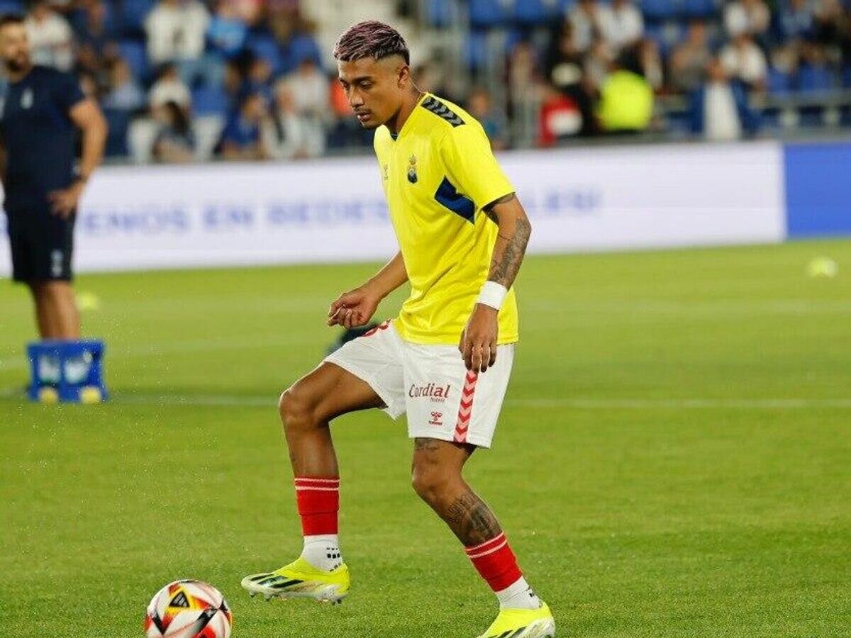    Игрок Лас-Пальмас© Фото : Пресс-служба ФК "Лас-Пальмас"