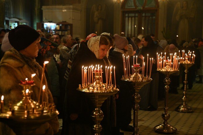    Рязанцы посетили рождественские богослужения7info.ru