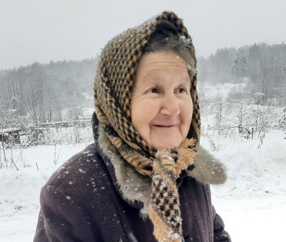    Художница из Южи, которая писала картины собачьим хвостом, стала объектом исследования