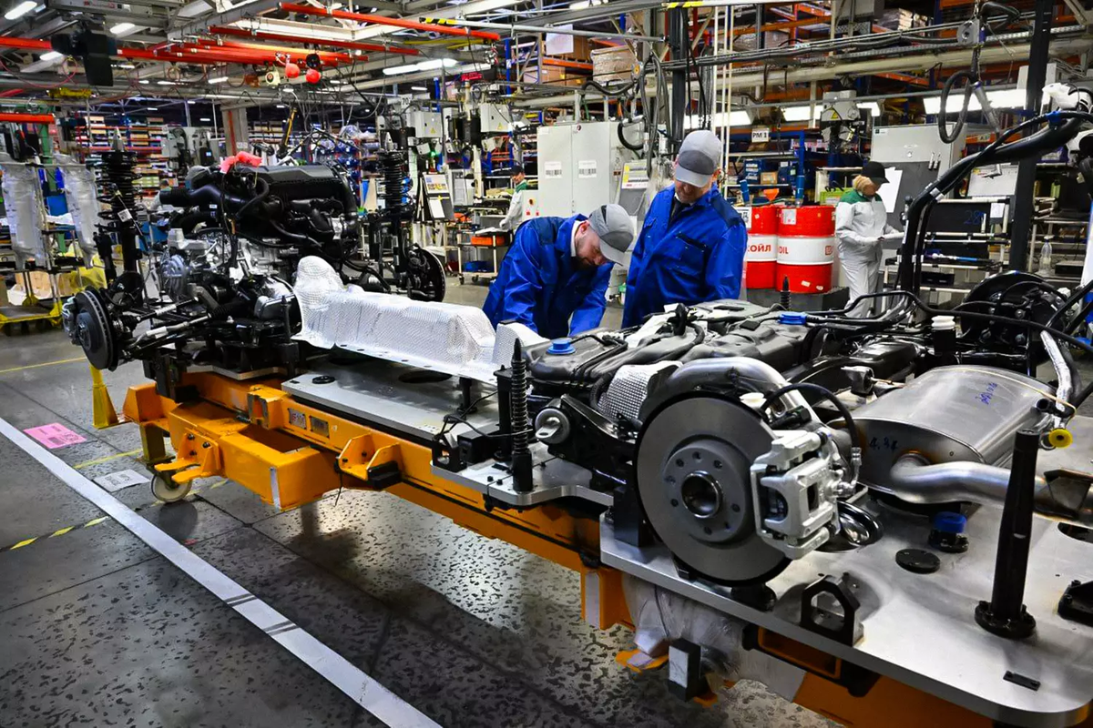 Этой фотографией пресс-служба завода подтверждает начало сборки 