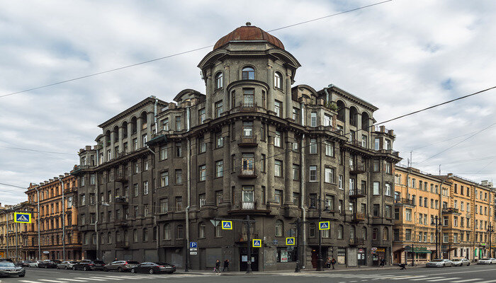 Доходный дом Фукса в Санкт-Петербурге