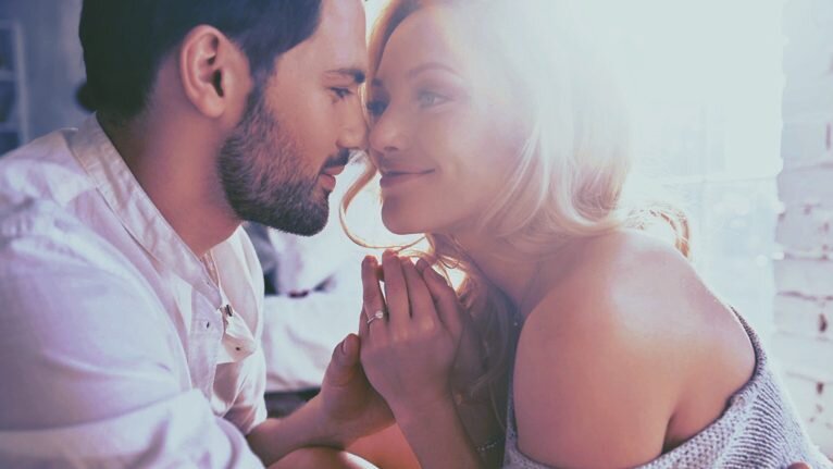 Нежность и ласка делают отношения по-настоящему тёплыми и близкими