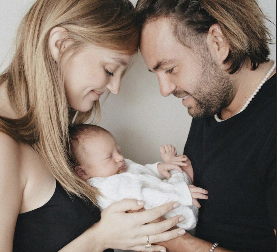 Что случилось с блогером мишей. Александр шелестов оружейный барон падение с вертолёта. Николай стример авария. Что случилось с блогером мишей. Что случилось с блогером мишей.