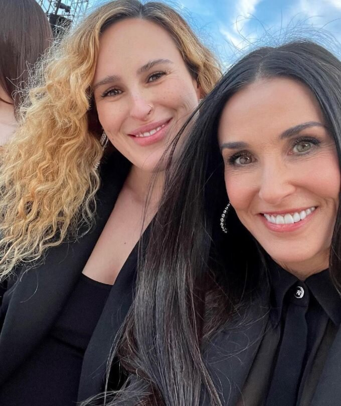 @rumerwillis / Instagram*