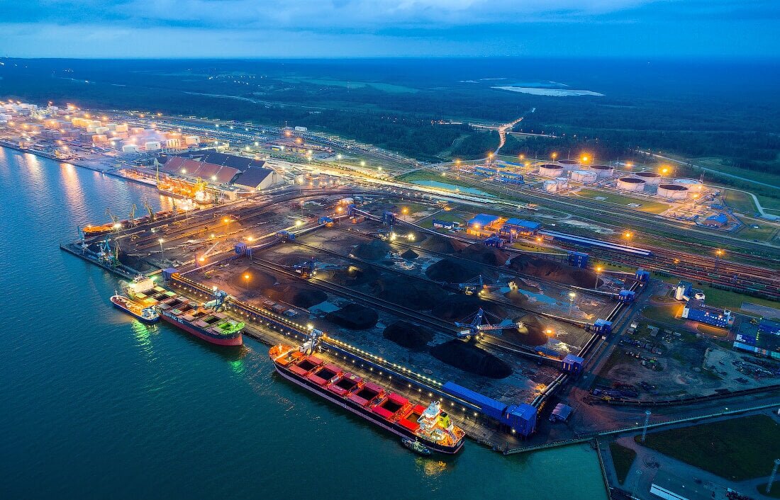 курс доллара на сегодня. биржа 2022. брокеры на бирже. биржевой рынок сша. биржа сша уолл стрит.