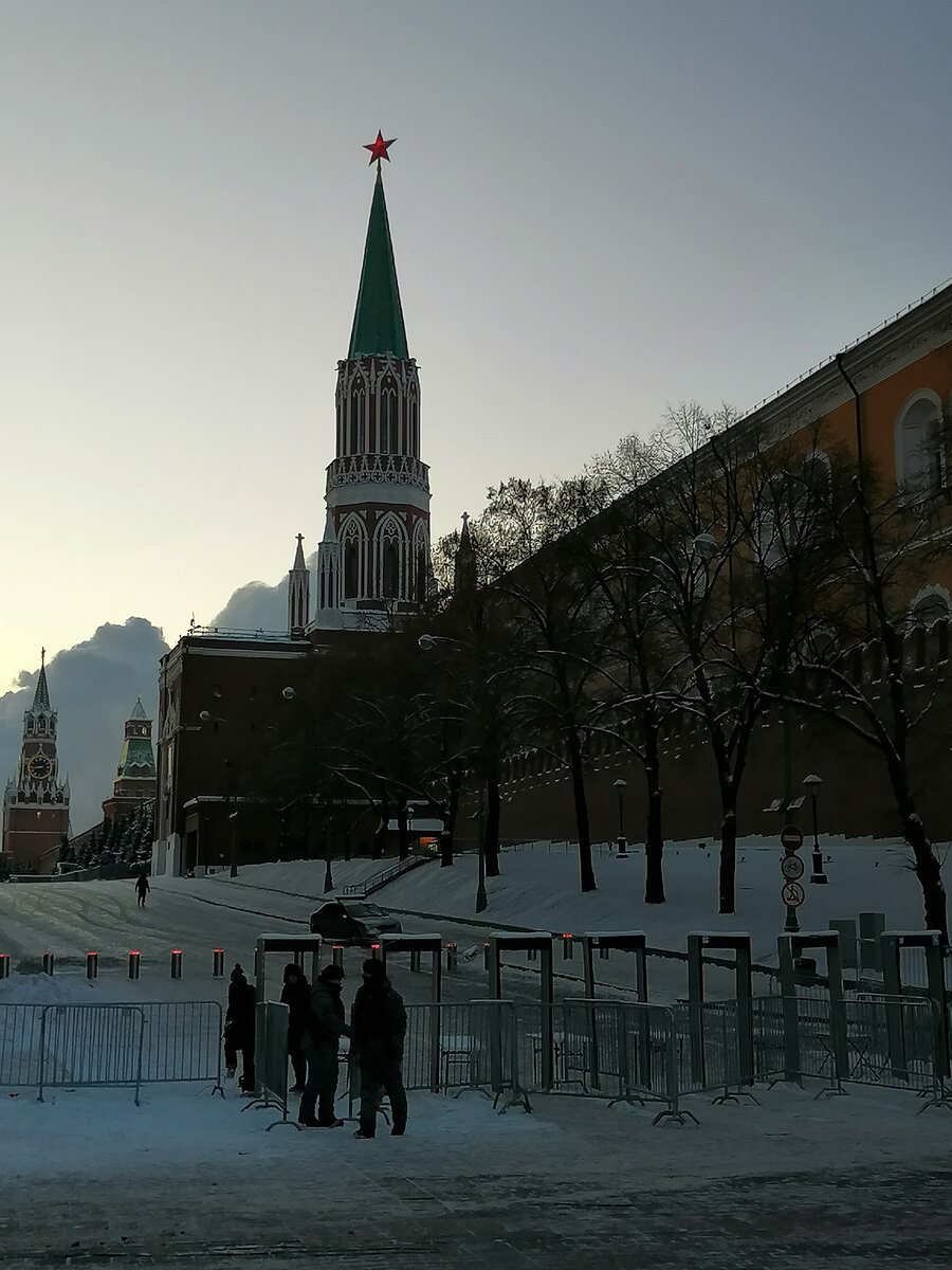 Раннее утро.