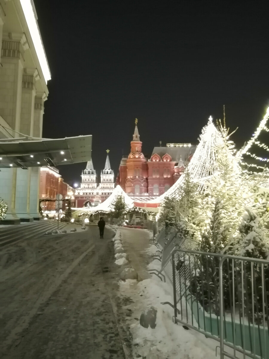 Выход из метро в красоту.