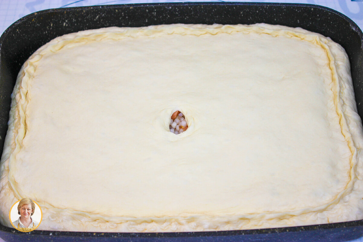 Тесто для пирожков без дрожжей рецепт. Итальянское тесто для пиццы. Тесто для пирожков на ке. Хлеб тесто и дрожжи. Легкое тесто без дрожжей.