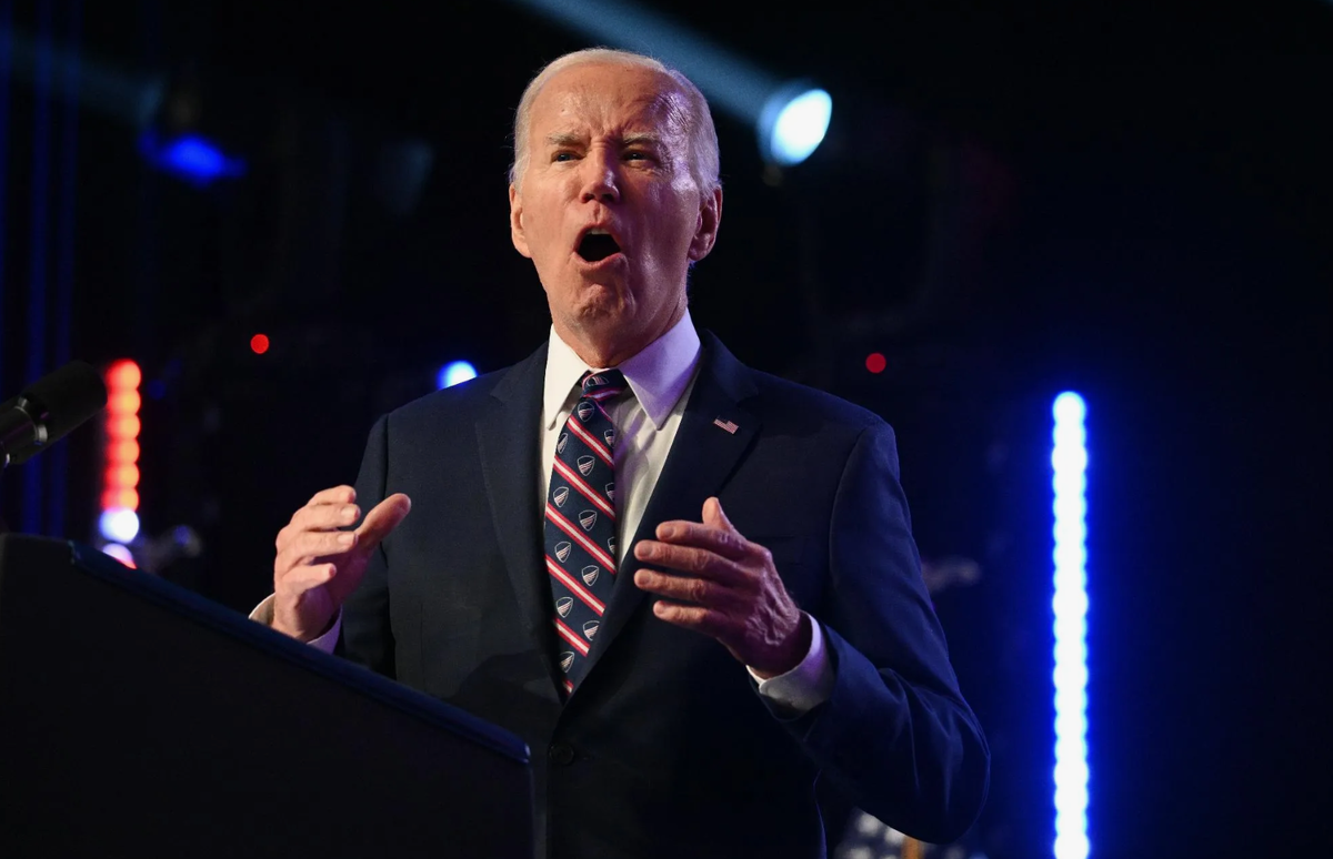 Джо байден 2018. Джо байден 2009. Байден опять. Джо байден кричит. Байден опять.