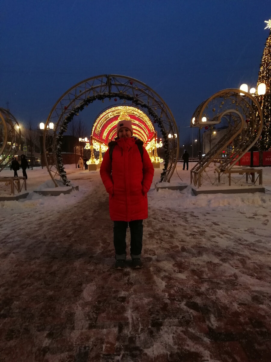 У метро Сокольники