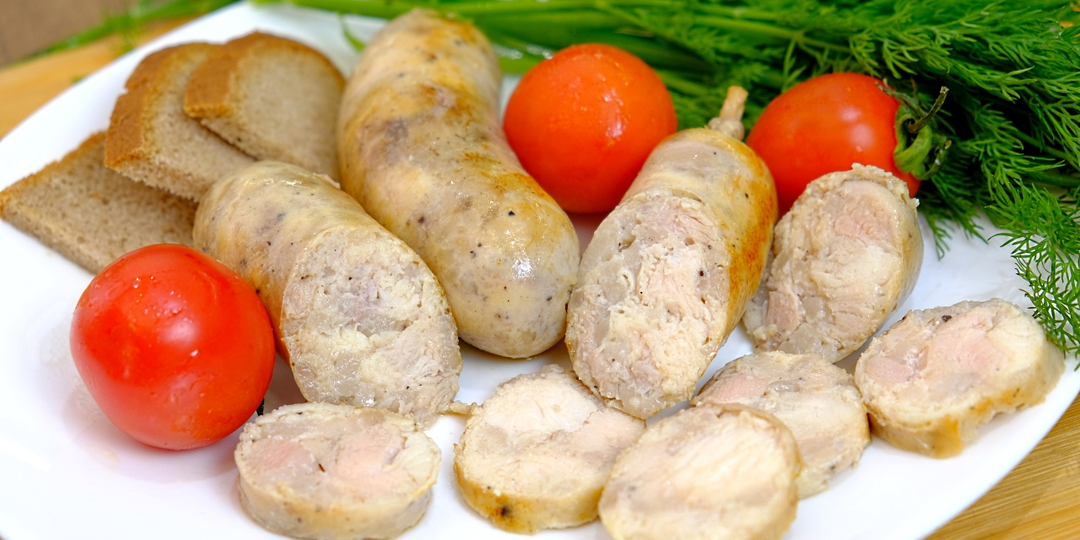 Домашняя куриная колбаса с сыром
