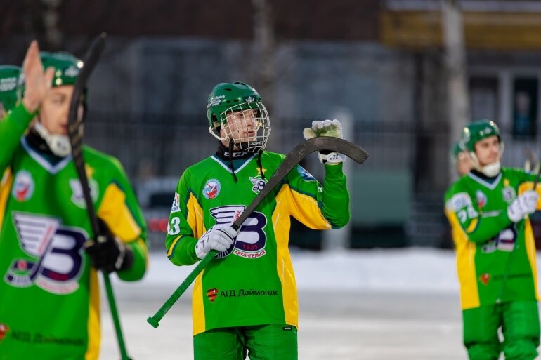 Саяны издалека. Саян нагорье. Приморский хребет фото. Пик грандиозный курагинский район. Перевал звездный ергаки.