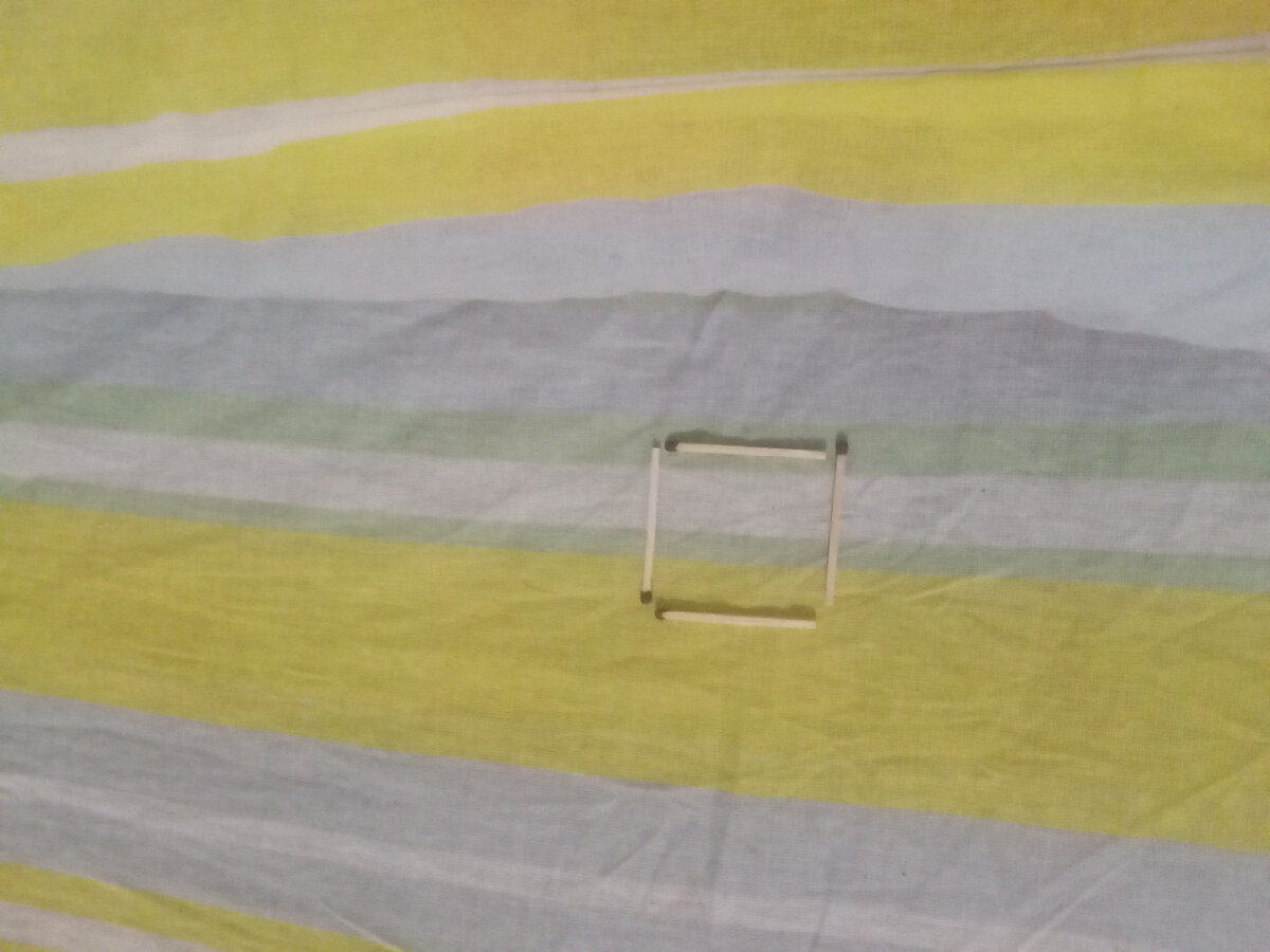 Вот так это выглядит. Подушку сверху. 