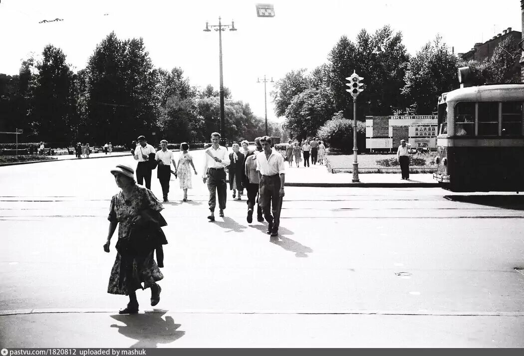 Санкт петербург столичный город