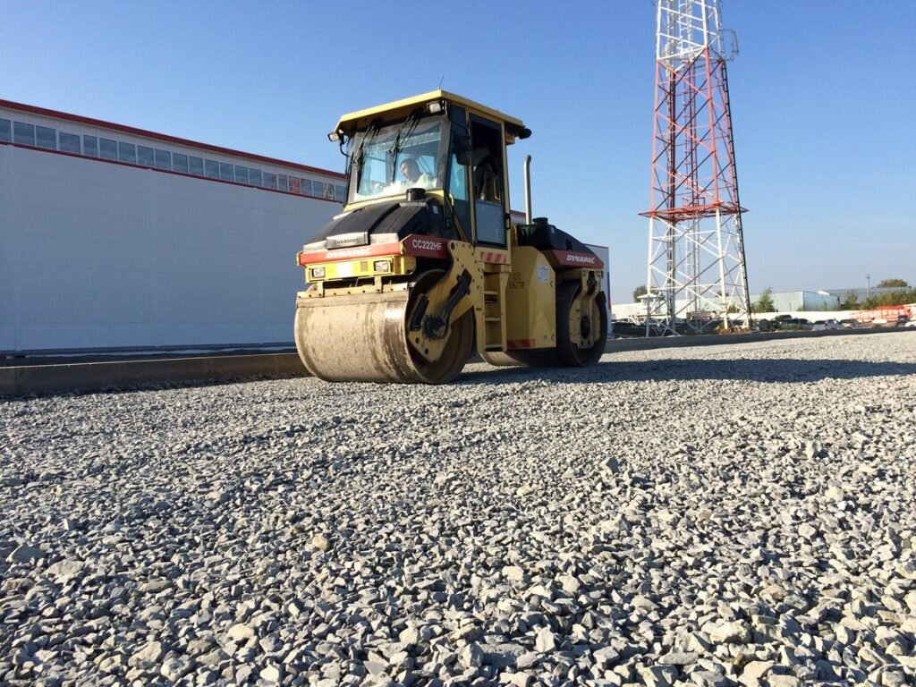 Устройство дороги из вторичного щебня