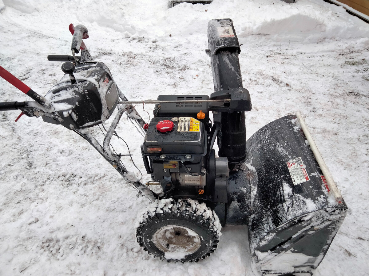 Снегоуборщик «Craftsman»