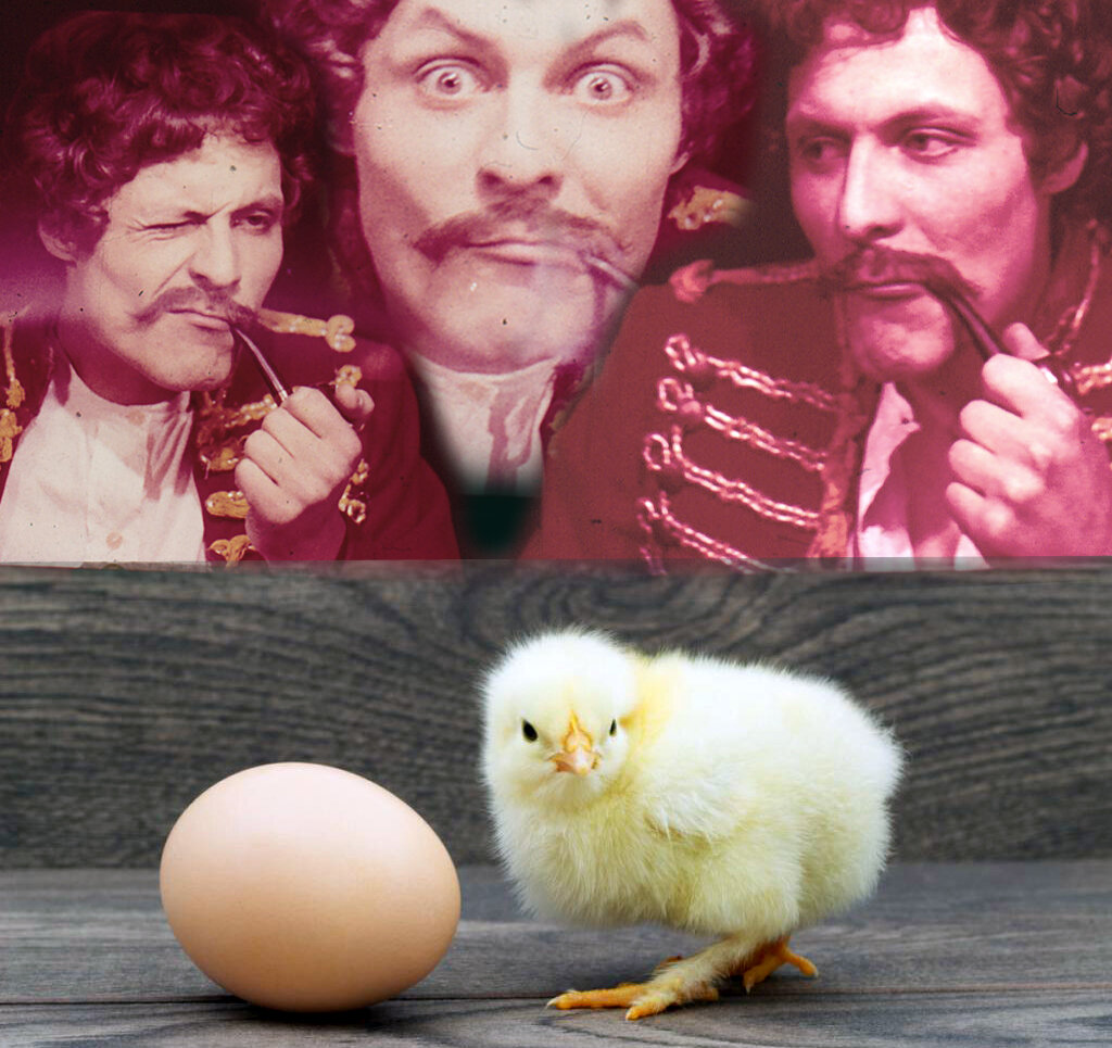 Актер А.Клубничкин в роли поручика Ржевского в курсовой работе. ВГИК.1985г. Композ автора из срезок кинопленки 35 мм.