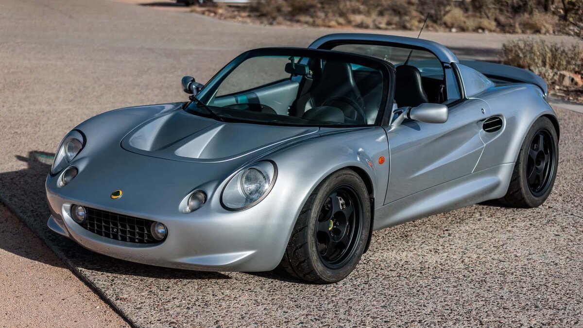 Lotus Elise первого поколения с американской пропиской выставлен на торги |  All About Auto | Дзен