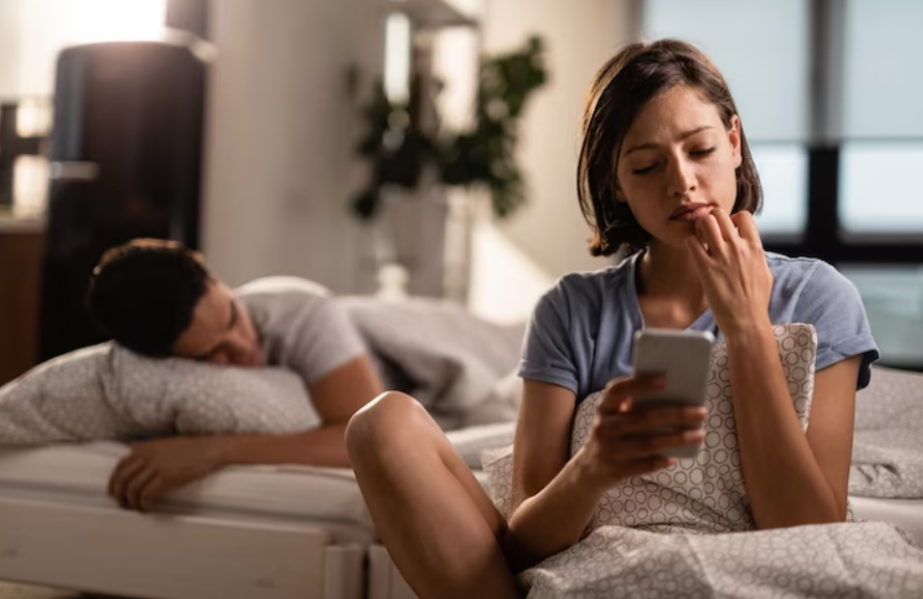 Он любит другую. Что если тебе признались в любви. Боюсь признаться в чувствах. Что делать если призналась что нравится. Я тебя люблю но.