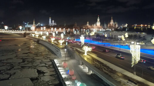 Москва парк зарядье мост