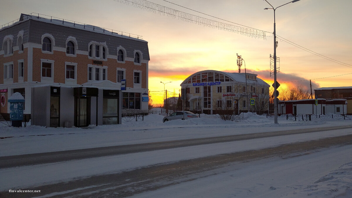 В городе уже целые микрорайоны из новостоек.