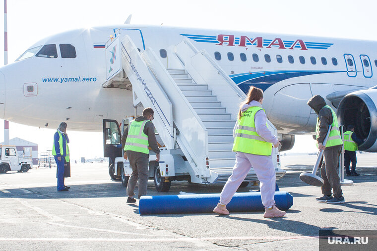 Прямой рейс тюмень сочи. Москва-сочи авиабилеты. Казань-санкт-петербург авиабилеты. Прямой рейс тюмень сочи. Мин-воды-москва авиабилеты.