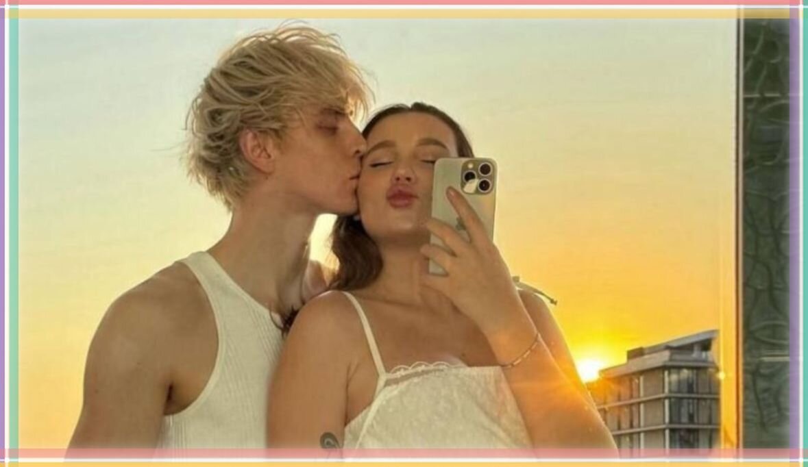 Влад А4 с Юлей