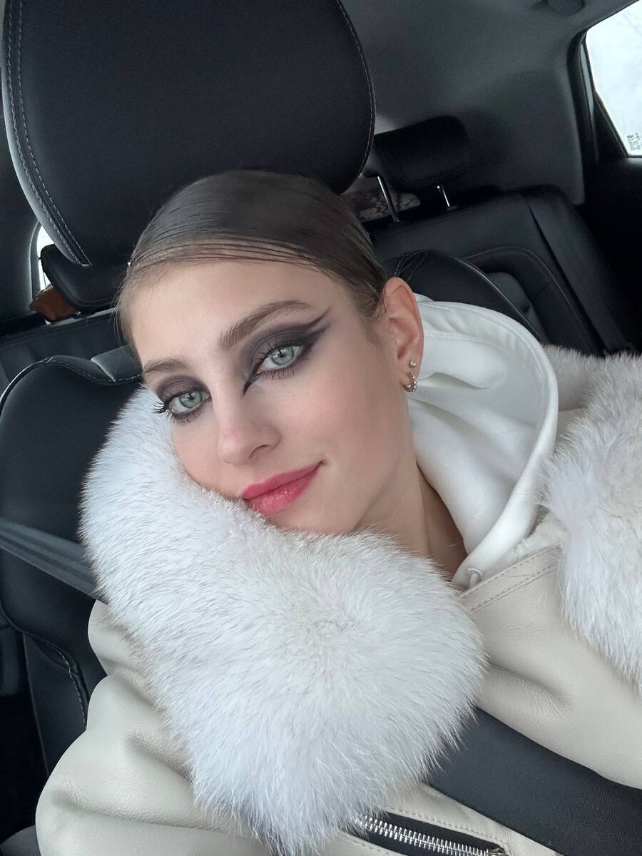 Алена Косторная наделала много шума в 2024 году. Фото: Телеграм-канал фигуристки Алены Косторной