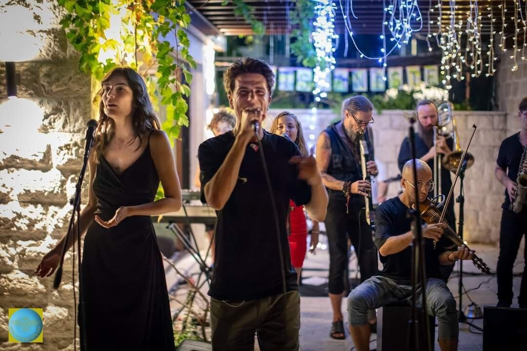 Концерт для Pristaniste, Tivat, 3.09.23. в кадре спец гости Катя Вентер (ЮАР), Гермес Зайготт, Тим Гиваргиз