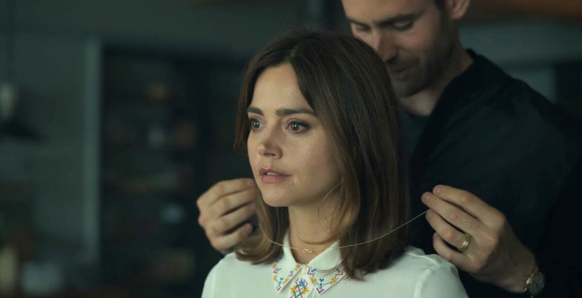 Скриншот из сериала "Пустошь" ("Wilderness").