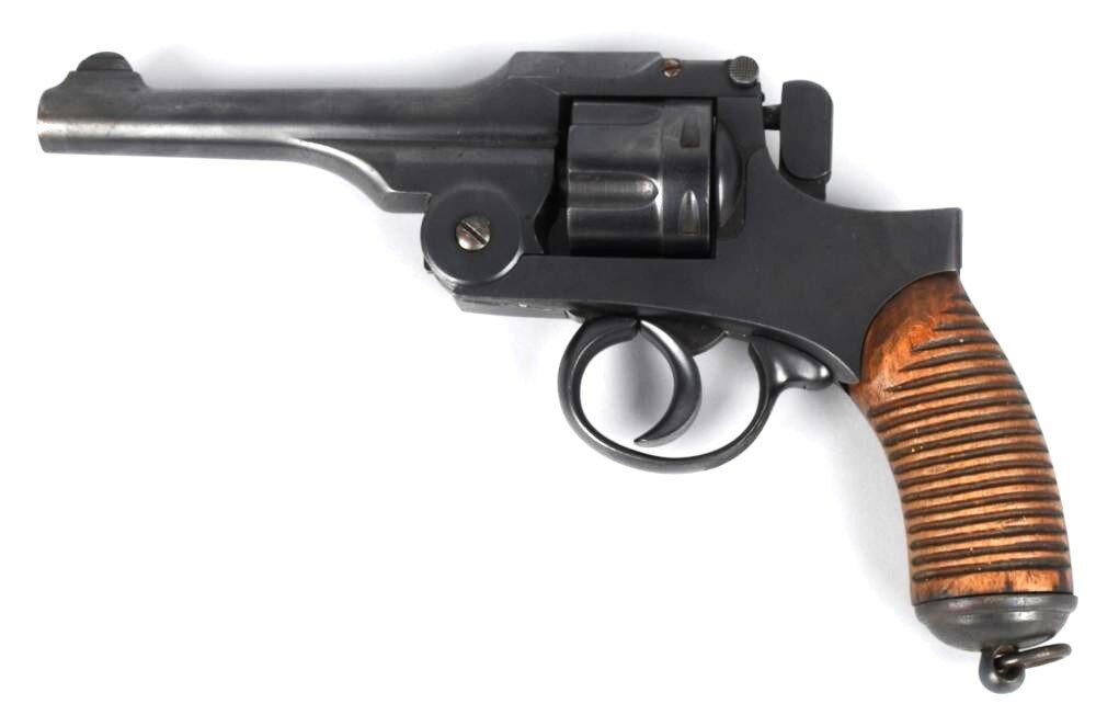Револьвер Тип 26. Вид слева.