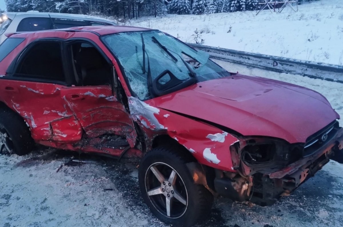    4 человека погибли и 54 пострадали в ДТП в Иркутской области за неделю