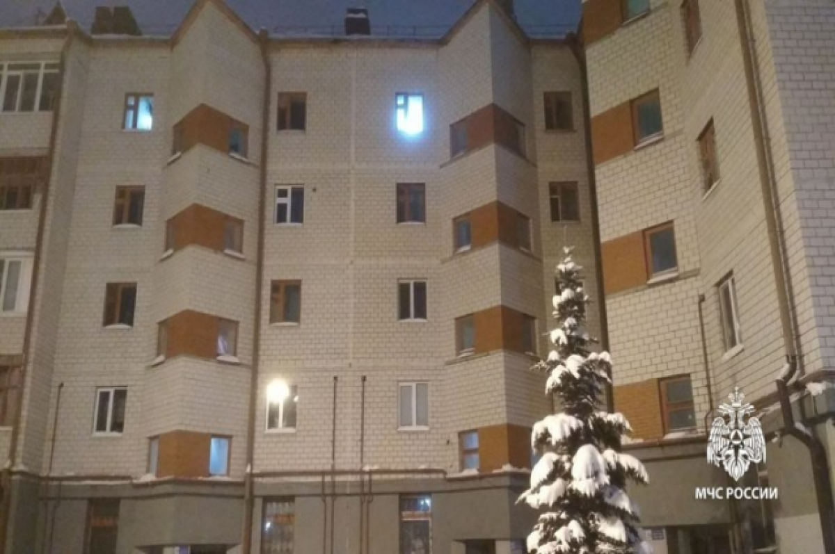    Ночью в казанской многоэтажке произошел хлопок газа