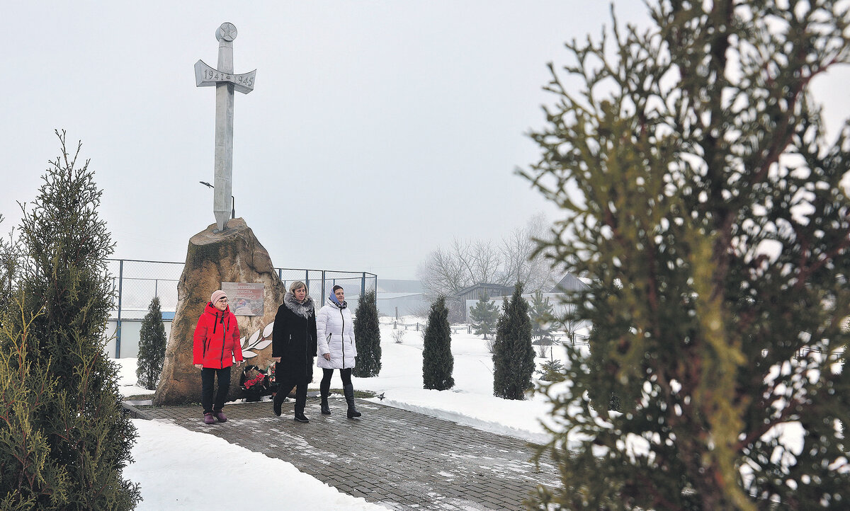 Памятник защитникам Отечества