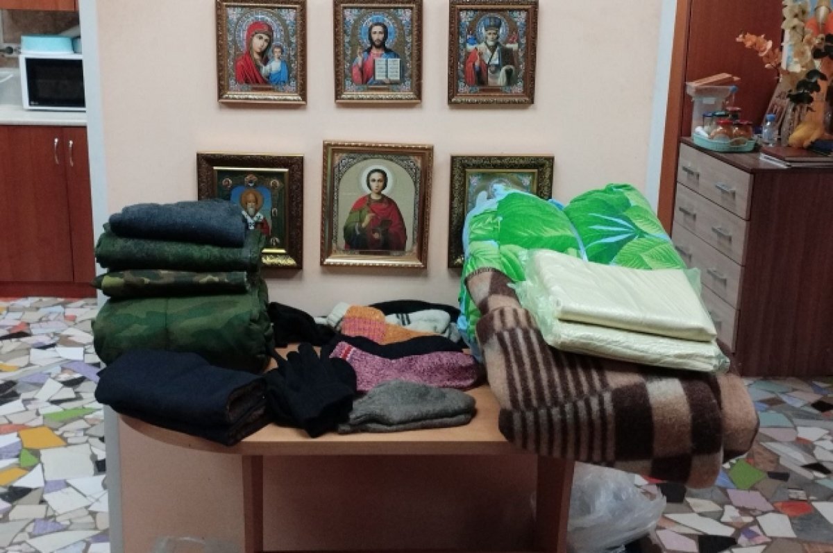    Оренбургские храмы передали гуманитарную помощь бойцам СВО
