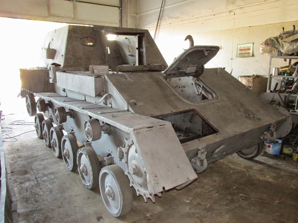 Начало реставрации, пушки нет, требуется много работы.