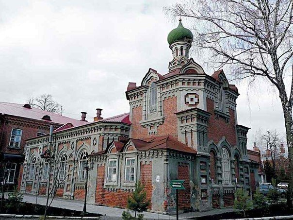 Храм