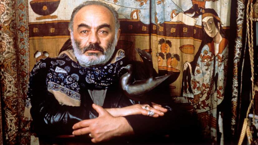     Сергей Параджанов родился в Тбилиси 9 января 1924 года в армянской семье  Валерий Мельников / РИА Новости