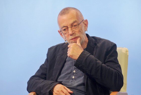    Лев Рубинштейн