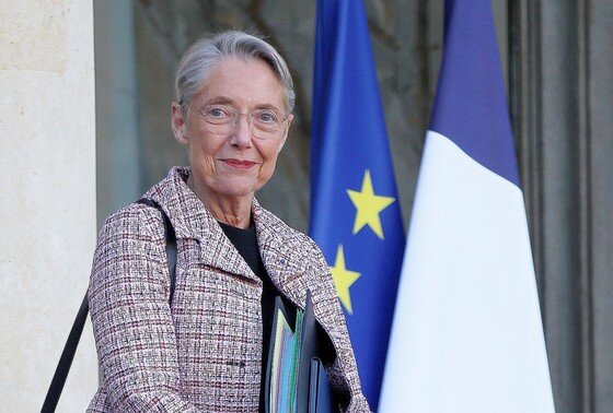    Элизабет Борн